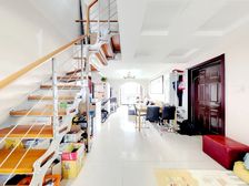 金色房产 顺鑫花语 3室2厅 182.89平 低单价满五年