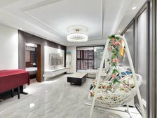 全明格局!!户型方正!!业主急出售大降价!!