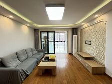 洋房好楼层 带车位 不靠路 位置真心不错