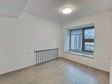 万里城 小三居 商品住宅 精装修 南北通透 双卫