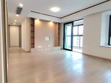 满二 双卫格局 电梯房 高楼层采光充足 医疗配套成熟