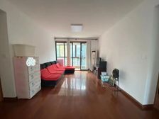 近前滩,园林小区绿化高,人车分流,大平层四房,业主诚售,