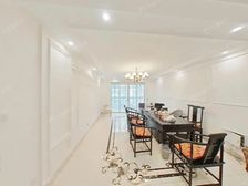 新上王炸好房 青浦新城地铁口满五有车位 还是东边套全明采光好