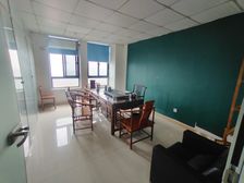 4200 巅峰财富广场160平 还有70平100平