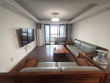 金海路天街旁 次新大四房带车位 电梯高层 看房有钥匙价格好谈