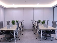 三色路创世纪广场精装带家具4个隔间16个工位