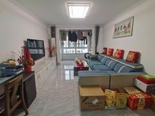 悦晟新苑 精装修两年 南北通透 采光好 两室两卫