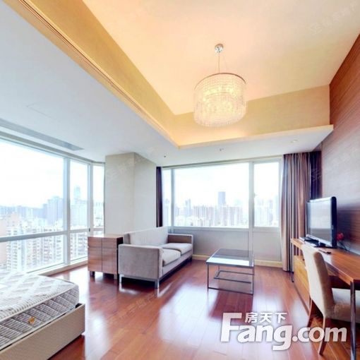 少有东南向单边位石牌桥地铁口楼上万菱汇君临90度采光一房