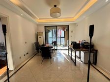 奉教院汇贤旁,天鹅湾飞机户型诚意出售,中高好楼层,看房随时