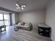 正规一房一厅,好楼层家具家电全送,采光漂亮,看房随时,可刀