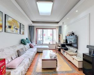 保利爱尚里3室2厅西