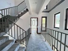 南郊中花园联排别墅,边套南靠河位置,私家花园200平