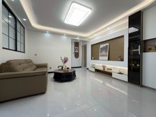 新上南湖公园旁雍和嘉苑精装三居价格可谈随时看房拎包入住