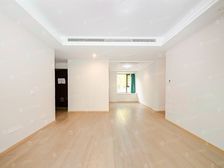 近地铁!把阳光装进家!让您眼前一动的生活优选!车位充足!