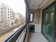 少见洋房,带2个车位,装修清爽,位置安静,楼层好,看房有钥匙