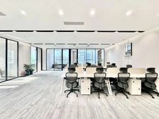 采光通透·双老总室丨电梯口·7隔间40卡位·艺术装修丨春熙路