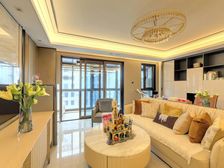 海珀黄浦18年次新房带产权车位 人车分流小区环境好 1梯1户