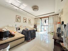 满五唯壹 中间好楼层 商圈成熟 南北通透 停车方便 商品住宅