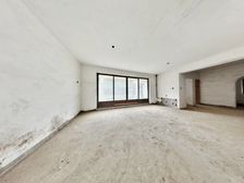 光谷关山口特一号虹景花园别墅 269平毛坯5室2厅