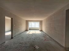 临保师附校,五室,一步到位,兼顾上学,1楼带院带下跃