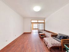 南线阁41号院119.12平米精装南北3室1厅2卫电梯房院内