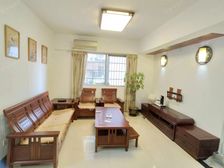 本人经营租房 卖房 租铺等业务 有各种关于房产欢迎联系咨询