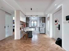 颐盛御中环 3室2厅2卫 精装修 715万元