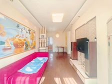 本周必售!凤凰楼层小区中心位置 户型正气采光