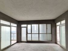 观山湖公园门口观湖大平层多方位露台