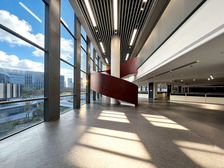 兴隆湖!业主直租连层定制丨精装带家具 交通便利丨低公摊邻湖景