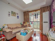 心圆西苑 2室2厅1卫 精装修 268万元