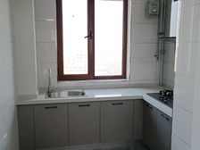 朝阳大街精装三居 满二南向低层 125平仅8640元