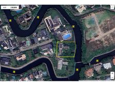 孤品2008年建896平!东临大河占地1580平毛坯新加坡现