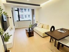 业主已经83岁,家里人担心有税,要抓紧时间处理这房子,送装修