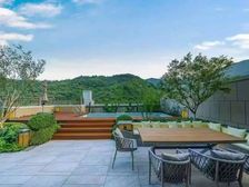 长安街地铁半山别墅单价1.7万独立门头带电梯,720万别墅