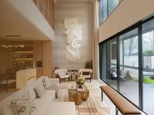 ÈýË®ÖÐÐÄØ157·½¶À¶°±ðÊûØ´ø¾«×°ØÇ°Í¥ºóÔºØÃñË®µç ËͳµÎ»