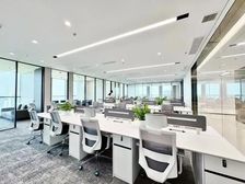 天府商务区·7隔间50工位·双面采光丨观秦皇湖·无遮挡视野!