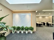 江北嘴力帆中心甲级写字楼交通便捷配套成熟拥有地标级商务配置