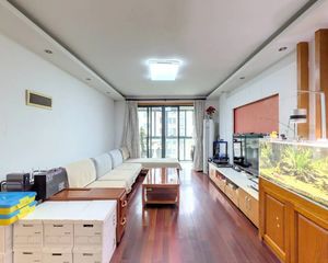 畅馨园 3室2厅 133.04平