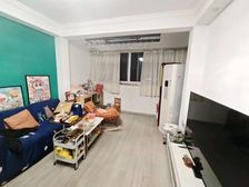 赠送车位2个!来电谈20万!老业主委托,花园位置,自住装修