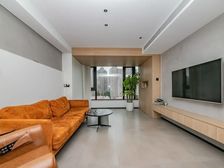 送精装修40万有固定车位双地铁西藏南路4号线和八号线满五年