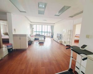 有钥匙 阳光园(一期) 电梯房景观楼层 居中位置 有车位