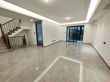 金地丰盛道 4室2厅3卫 精装修 770万元