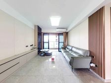 163w可售得能湖公园旁央企南北对流大4房 装修保养佳 高性
