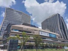 徐汇滨江 绿地汇中心 性价比 120平可拎包办公,一线江景!
