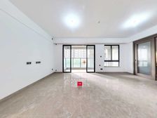 招商禹洲·云鼎府 4室2厅2卫 精装修 118万元