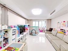 振颖苑打浦桥日月光旁小洋房 新天地买进一直 有车位价可谈