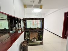 地铁口 市中心官鲤公寓5平米 干净亮堂 北国 勒泰博物馆商圈