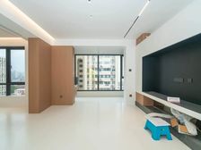 曹杨稀缺顶楼复试 可拎包入住 性价比高 带露台 产权车位