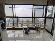 南湖广场 九中 岳州帝苑 南北通透 湖景房 停车方便 可按揭